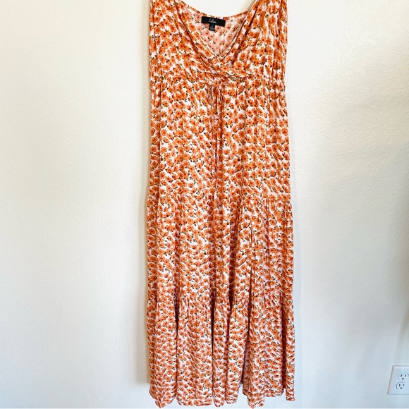 Lulu’s Forever Blooming Orange Floral Print Tiered Maxi Dress Size: Large - Picture 12 of 13